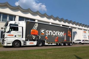 snorkel-truck